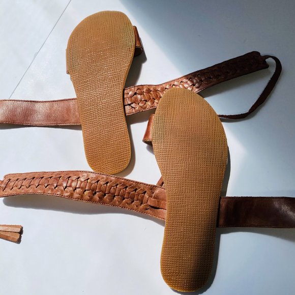 Koolaburra Alexa Wrap Sandal Size 6 - Picture 7 of 8